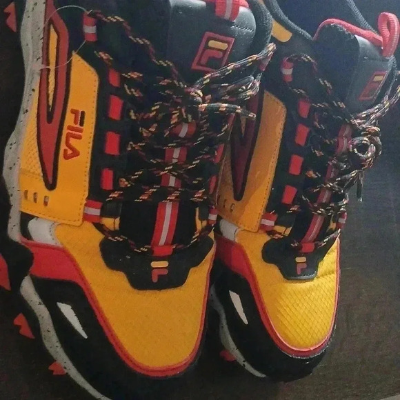 Fila sneakers..beautiful tropical colors...worn once..smoke free home - Picture 2 of 7